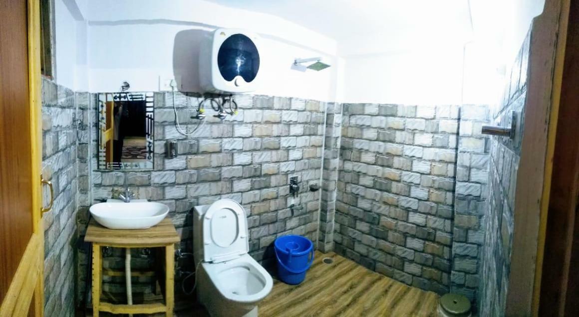 Latoda Eco Lodge Jibhi Екстериор снимка