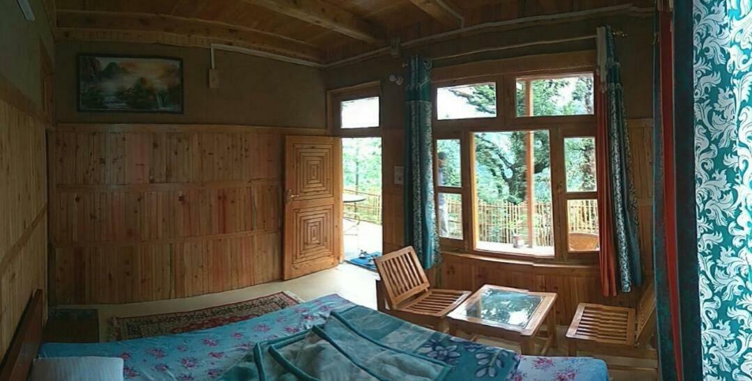 Latoda Eco Lodge Jibhi Екстериор снимка